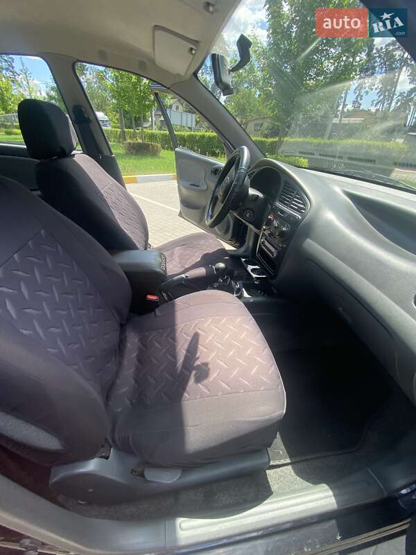 Седан Daewoo Sens 2006 в Киеве