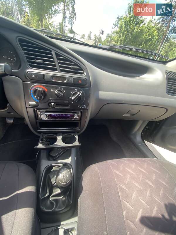 Седан Daewoo Sens 2006 в Киеве