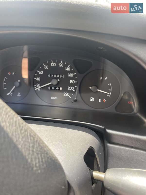 Седан Daewoo Sens 2006 в Киеве