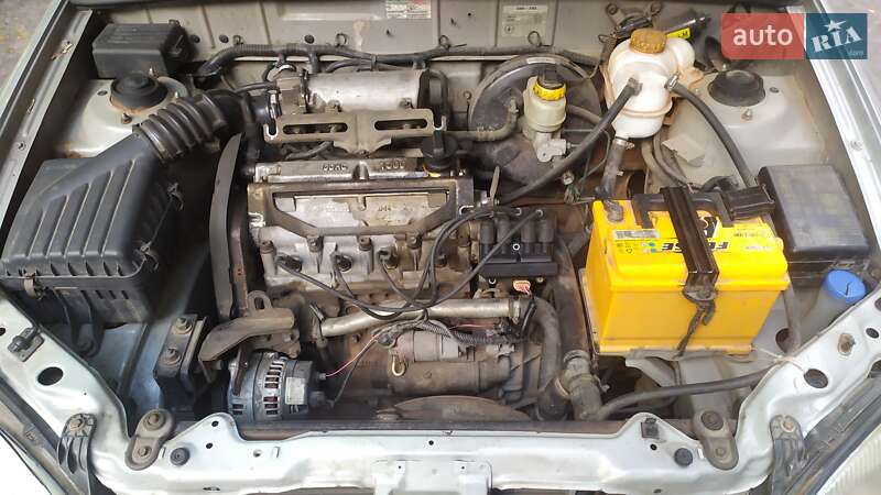Седан Daewoo Sens 2007 в Дніпрі