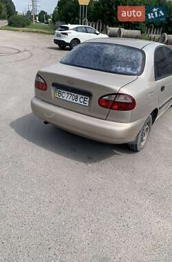 Седан Daewoo Sens 2004 в Львове