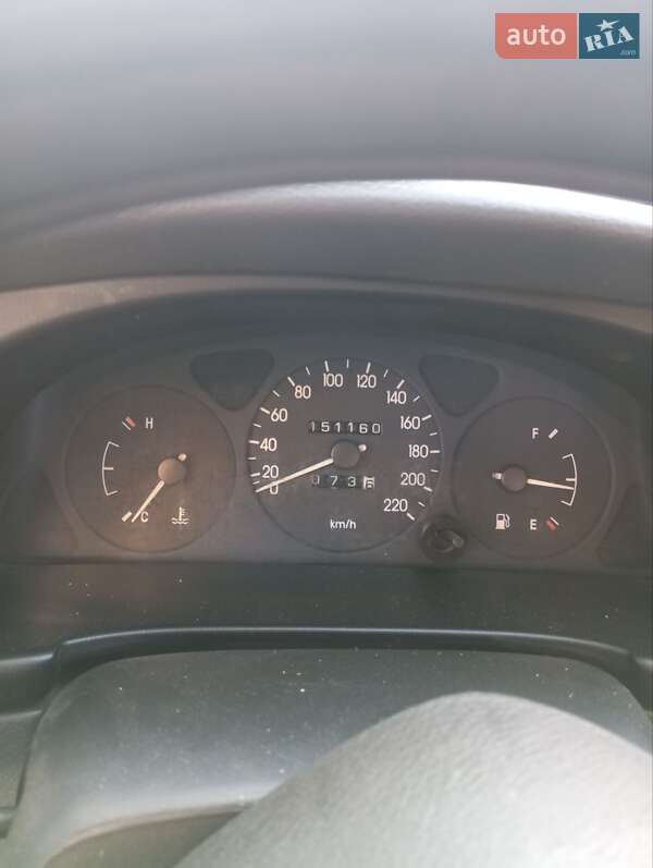 Седан Daewoo Sens 2004 в Андреевке