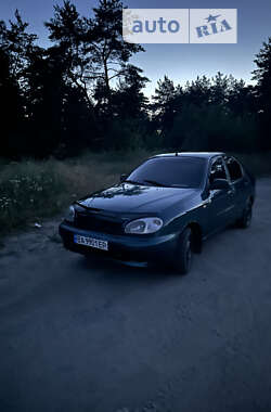 Седан Daewoo Sens 2005 в Кропивницком