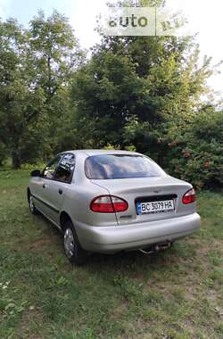 Седан Daewoo Sens 2003 в Червонограде