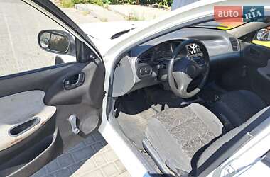 Седан Daewoo Sens 2004 в 