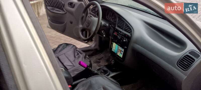 Седан Daewoo Sens 2006 в Запоріжжі