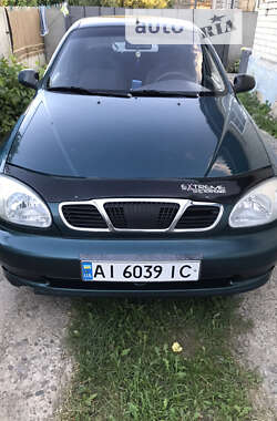 Седан Daewoo Sens 2004 в Мені