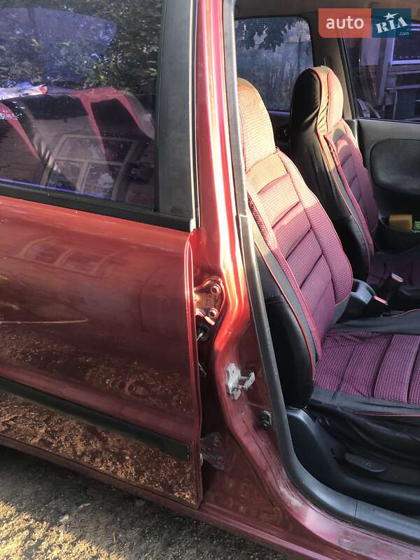 Седан Daewoo Sens 2005 в Диканьці