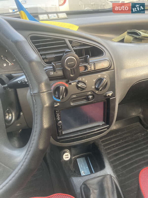 Седан Daewoo Sens 2005 в Вишневом