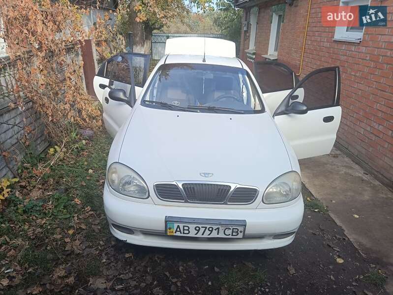 Седан Daewoo Sens 2004 в Вінниці