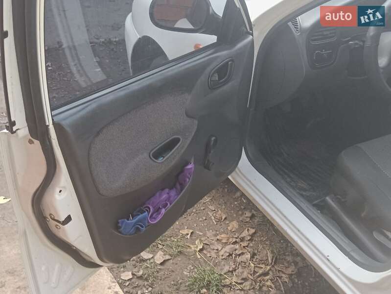 Седан Daewoo Sens 2004 в Вінниці