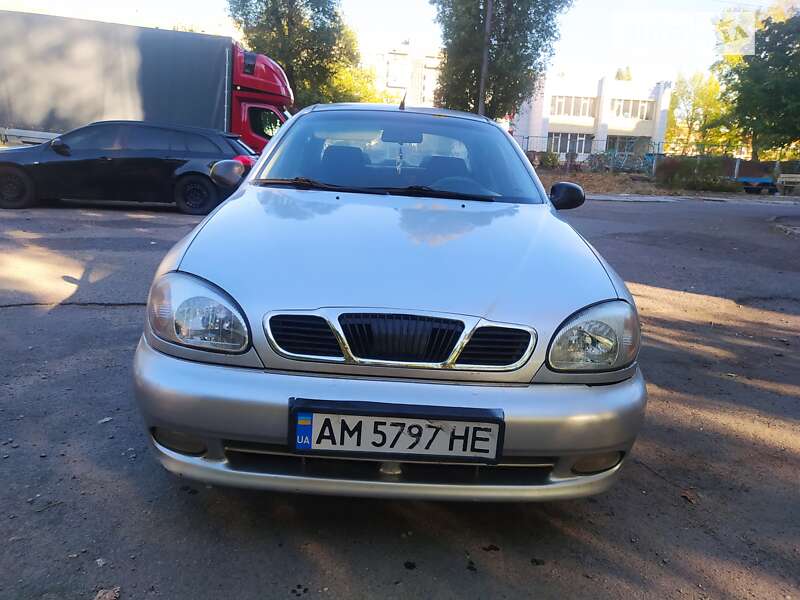 Седан Daewoo Sens 2003 в Кам'янському