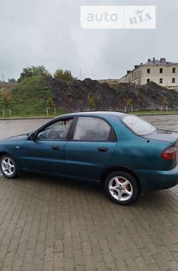 Седан Daewoo Sens 2004 в Почаеве