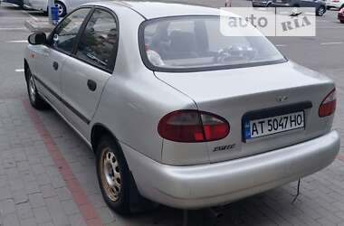 Седан Daewoo Sens 2004 в Вишневому