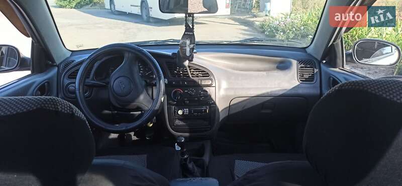 Седан Daewoo Sens 2004 в Кропивницком