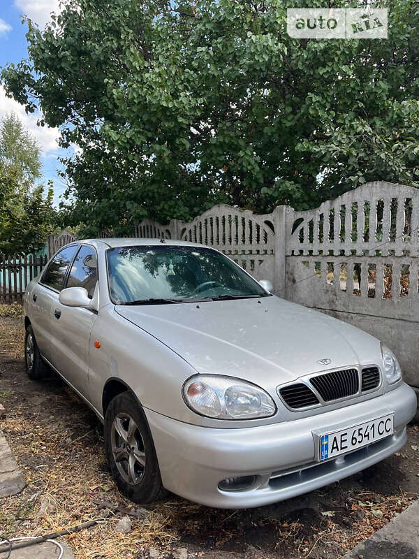 Седан Daewoo Sens 2004 в Кривом Роге