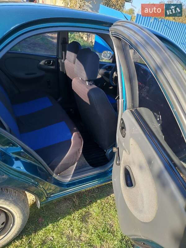 Седан Daewoo Sens 2004 в Шаргороде