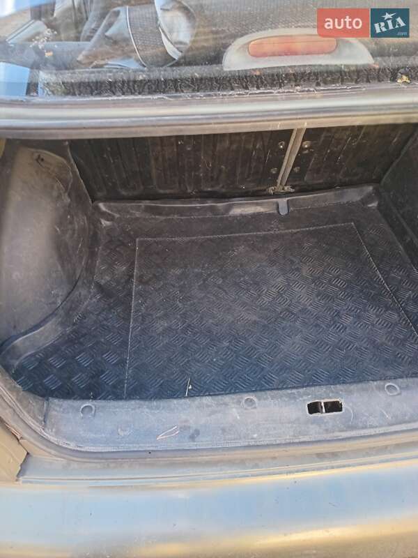 Седан Daewoo Sens 2005 в Буче