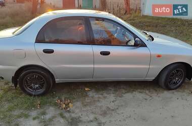 Седан Daewoo Sens 2005 в Каневе