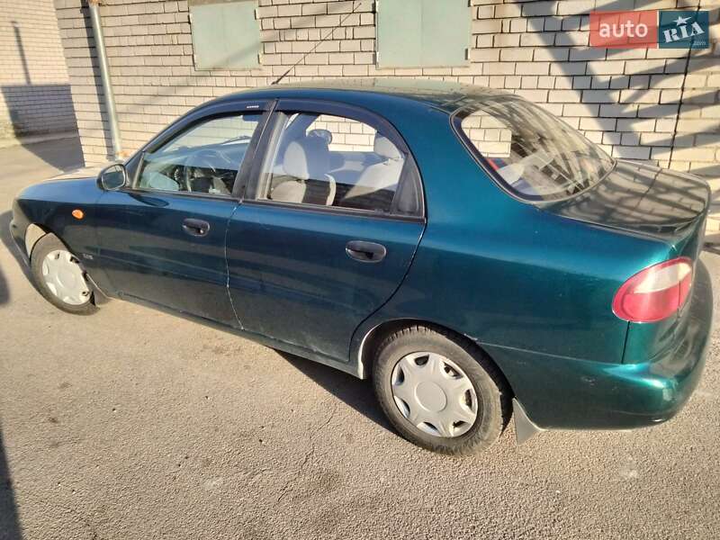 Седан Daewoo Sens 2004 в Дніпрі