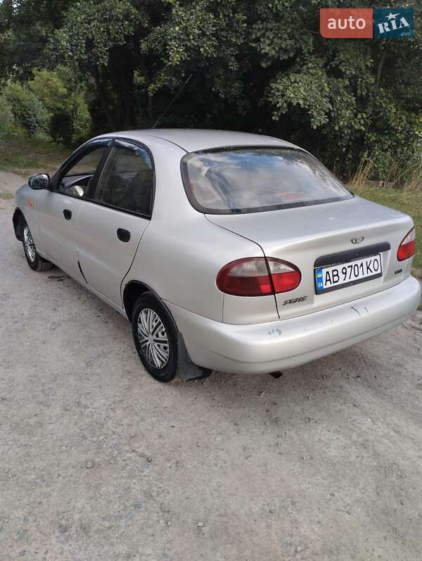 Седан Daewoo Sens 2006 в Гнівані