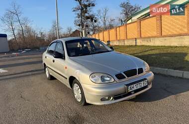 Седан Daewoo Sens 2004 в Черновцах