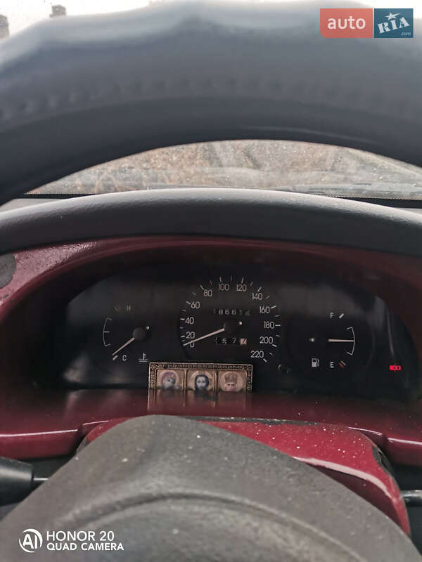 Седан Daewoo Sens 2013 в Запорожье