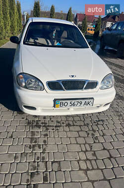 Седан Daewoo Sens 2002 в Бучаче