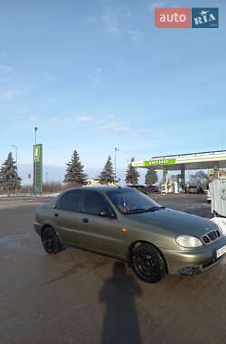 Седан Daewoo Sens 2004 в Буську