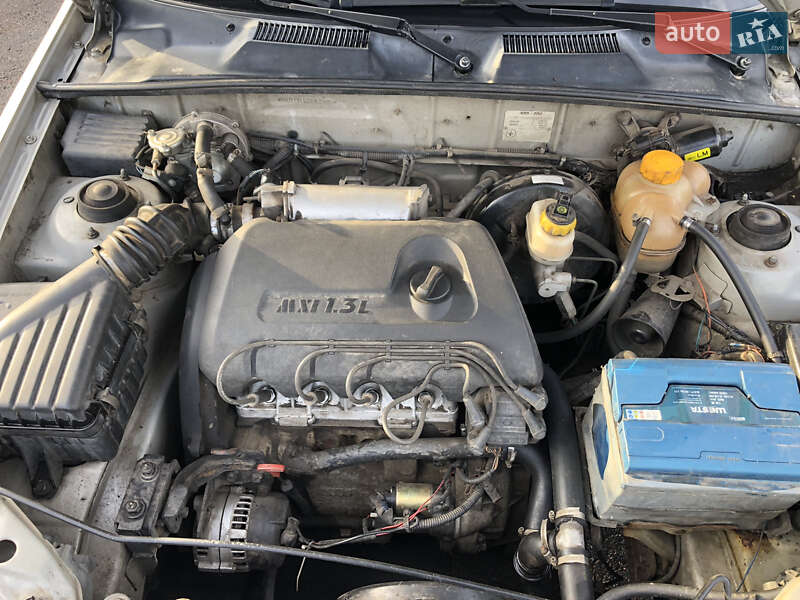 Седан Daewoo Sens 2003 в Черкассах