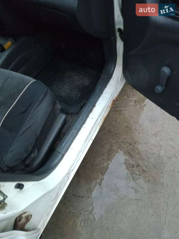 Daewoo Sens 2003