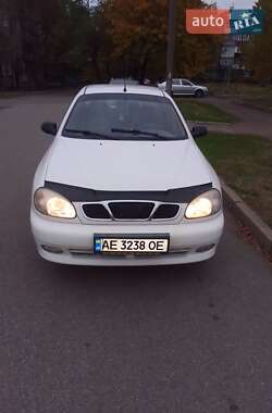 Седан Daewoo Sens 2004 в Кривому Розі