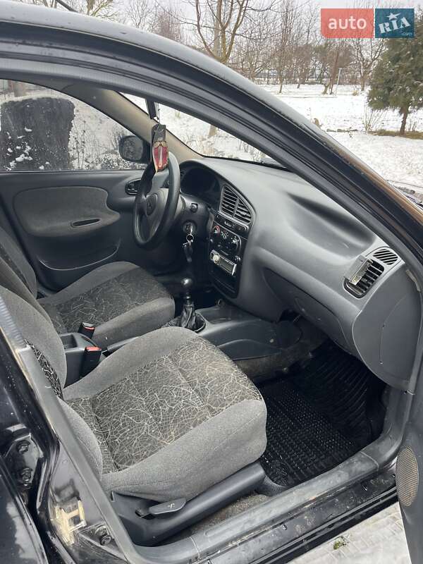 Седан Daewoo Sens 2006 в Деражне