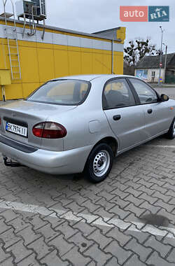 Седан Daewoo Sens 2005 в Дубні