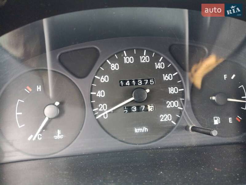 Седан Daewoo Sens 2005 в Полтаві