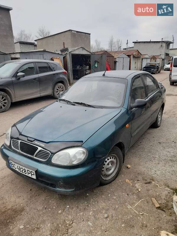 Седан Daewoo Sens 2004 в Львове