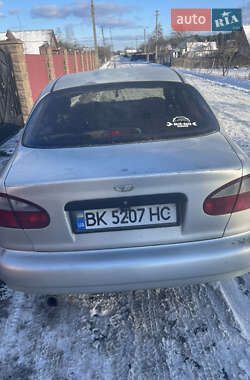 Седан Daewoo Sens 2004 в Сарнах