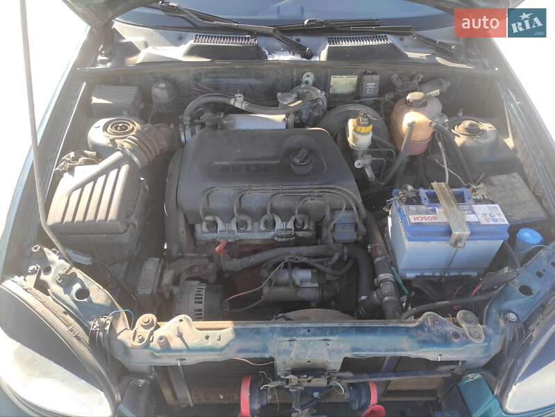 Седан Daewoo Sens 2003 в Ніжині