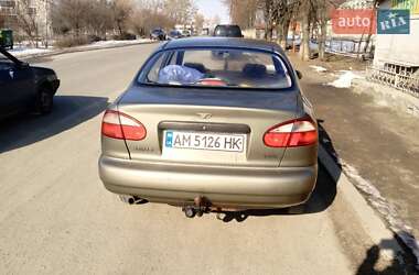 Седан Daewoo Sens 2006 в Малині