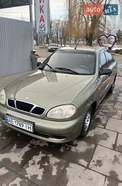 Седан Daewoo Sens 2003 в Синельниковому