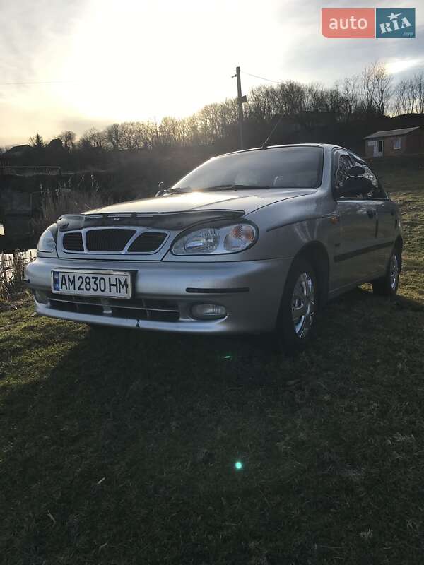 Седан Daewoo Sens 2004 в Житомирі