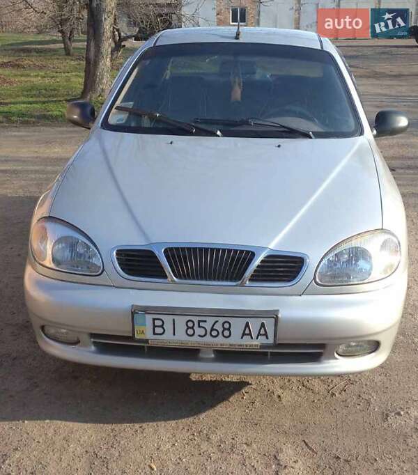 Седан Daewoo Sens 2004 в Глобине