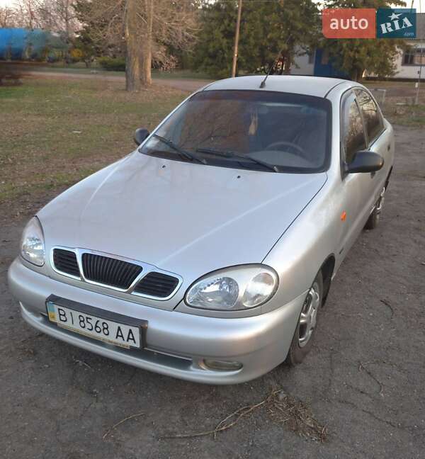 Седан Daewoo Sens 2004 в Глобине