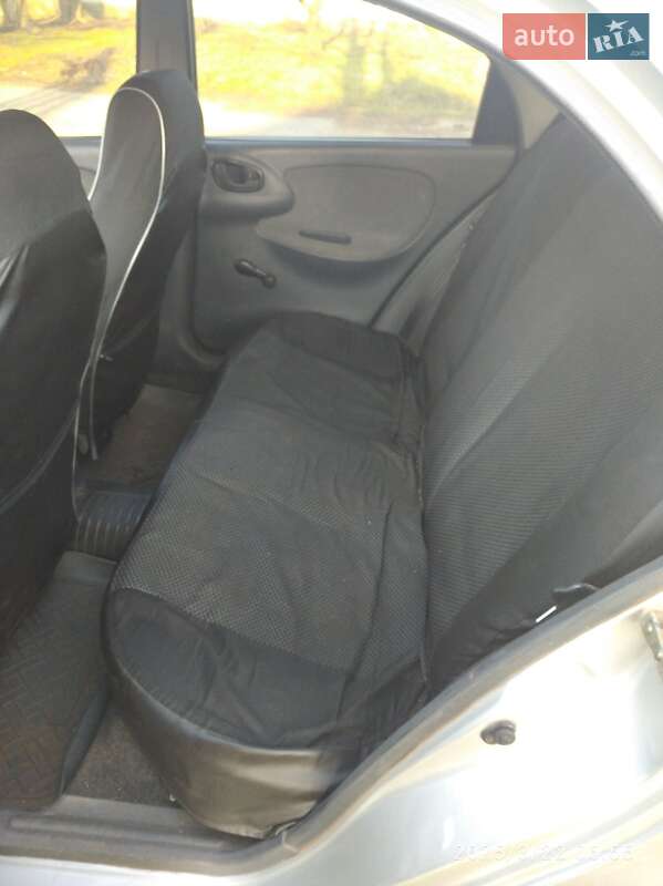 Седан Daewoo Sens 2004 в Глобине