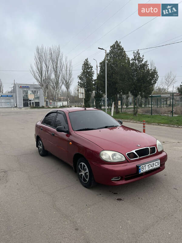 Седан Daewoo Sens 2006 в Херсоне