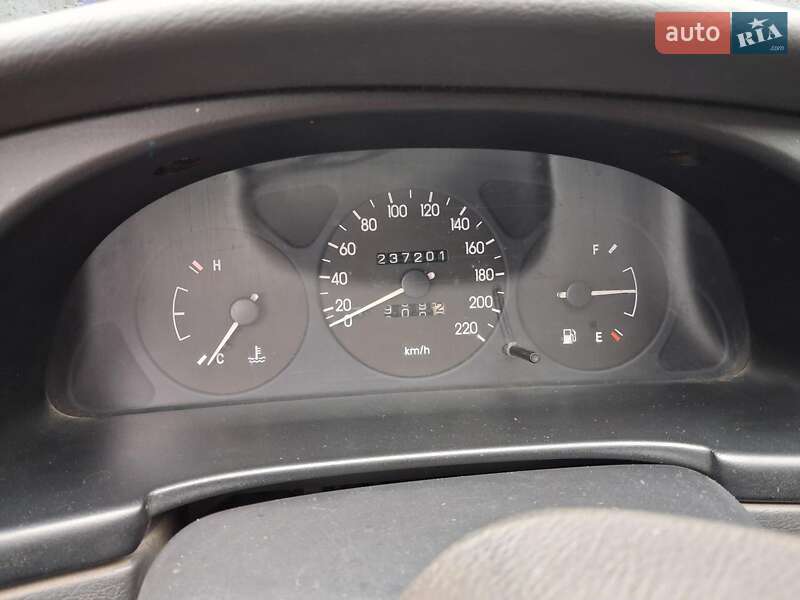 Седан Daewoo Sens 2006 в Киеве