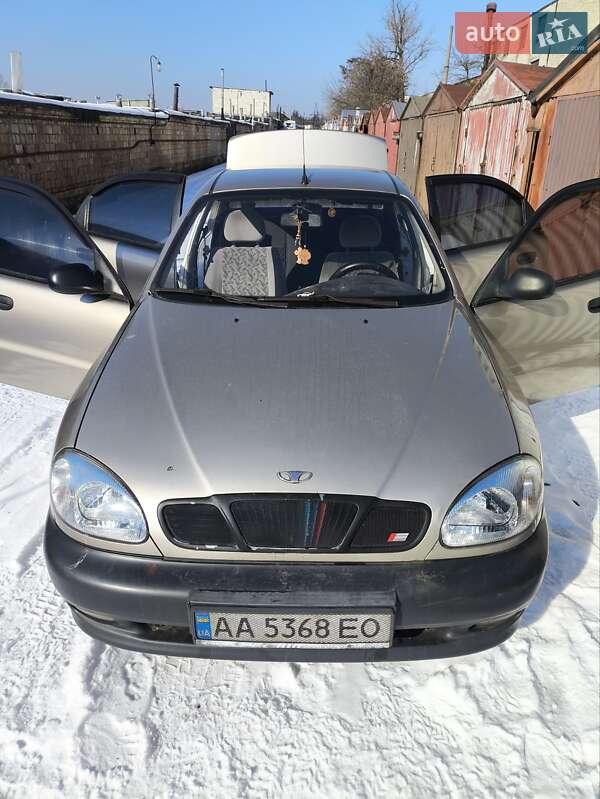 Седан Daewoo Sens 2004 в Киеве