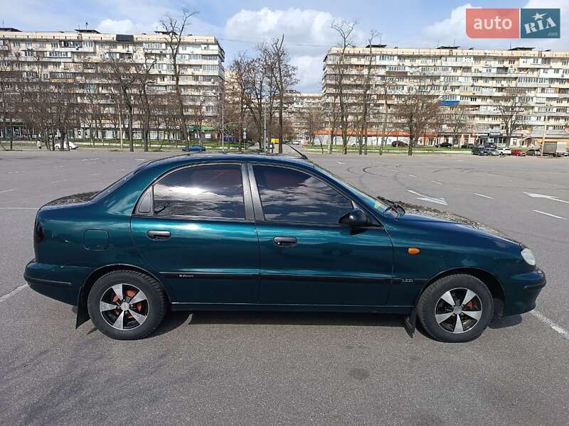 Седан Daewoo Sens 2004 в Киеве