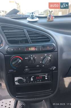 Седан Daewoo Sens 2014 в 