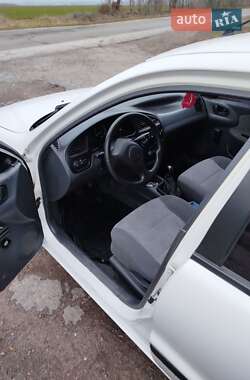 Седан Daewoo Sens 2004 в 